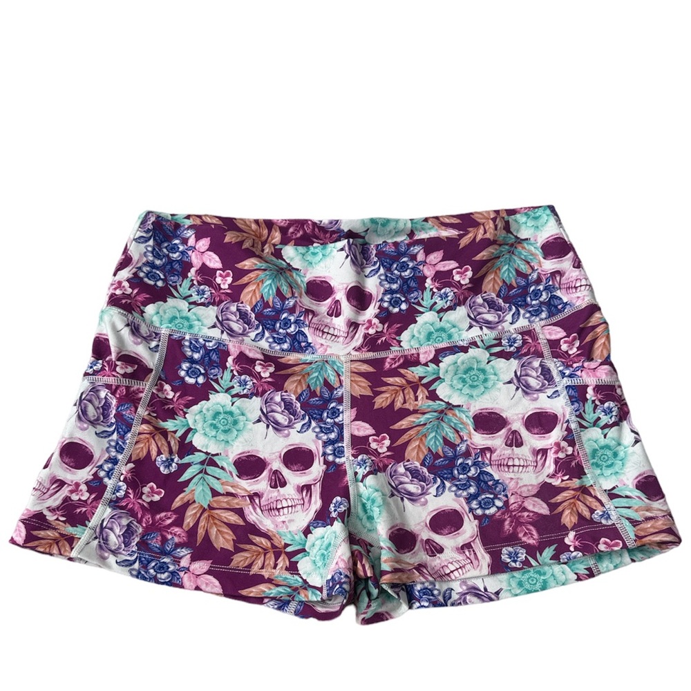 Constantly Varied Gear 2.5 Rare “Tropic Skull” print Shorts Size Medium